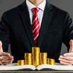 一目瞭然！一戸建ての家売却で出入りする費用の流れと目安金額早見表